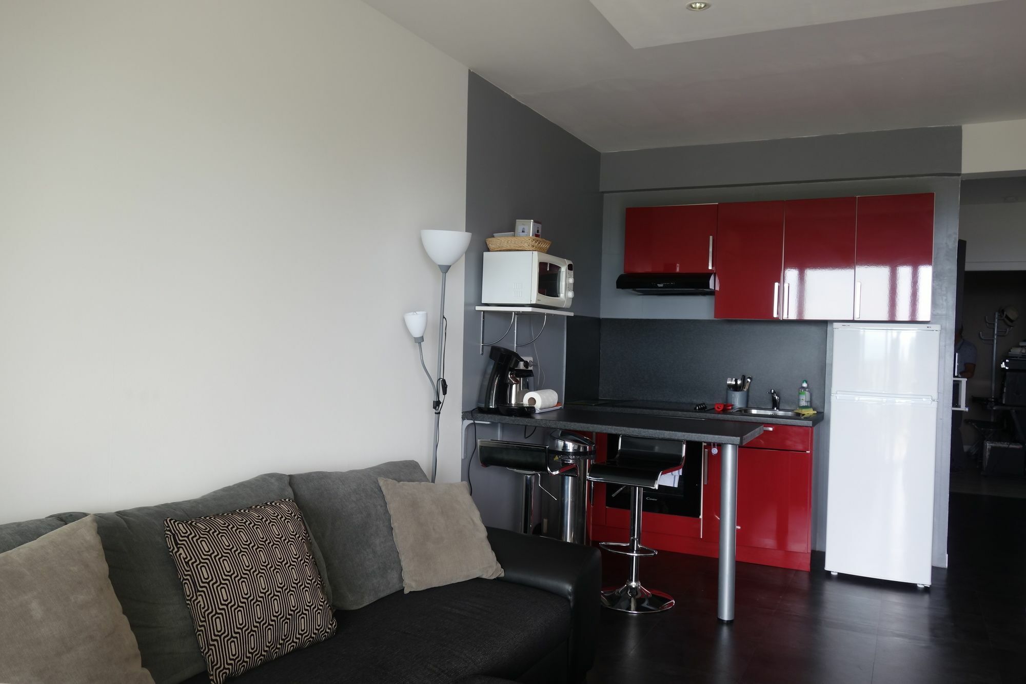 Welcome To - Vue Apartment *